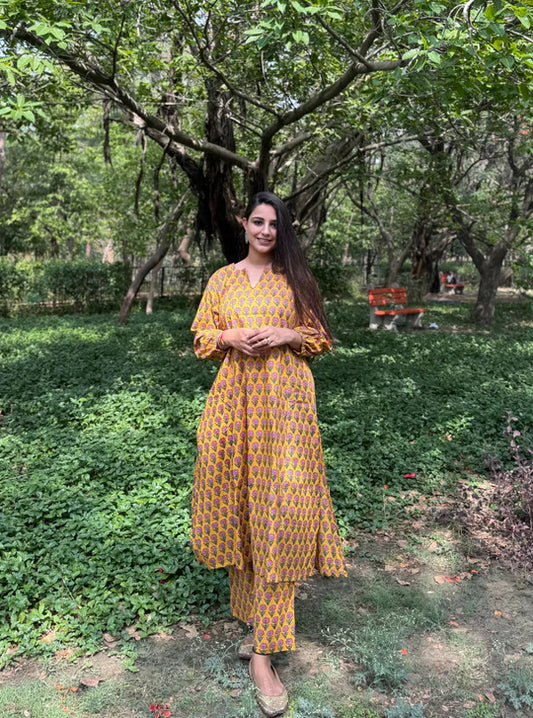 Sunlit Mustard Floral Co-Ord Ensemble with Festive Ethnic Charm